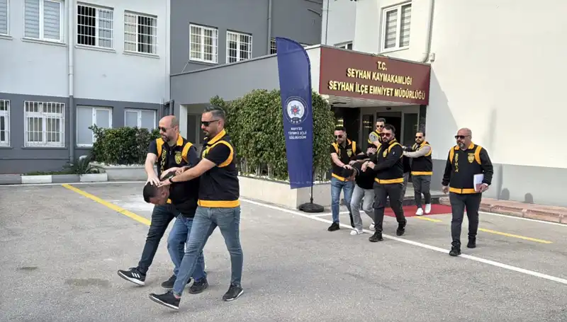 Alacak Verecek Davasında Sıra Dışı Olay! Evi Kurşunladılar