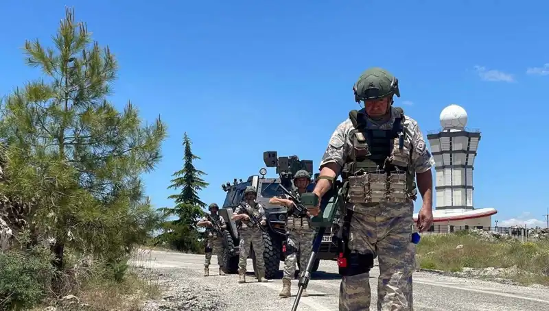 Bayramda Mehmetçikler Nöbette: Vatanseverlik ve Fedakarlık