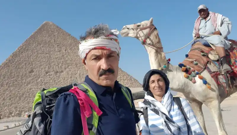 Şırnaklı Çiftin İneklerden Gezi Masraflarına: 6 Kıtada 40 Ülke!