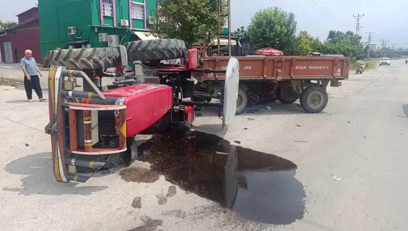 Traktör ile Otomobil Çarpıştı: Dikkat Çeken Kaza Ayrıntıları