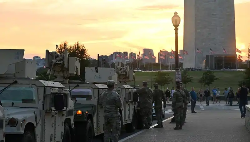 ABD Ordusu Chicago'ya Askeri Taksim Planlıyor, Şehirde Neler Oluyor?