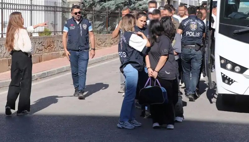 Türkiye'de 6 İl'de Gerçekleşen Escort Dolandırıcılığı Skandalı: 12 Milyon Lira Vurgun