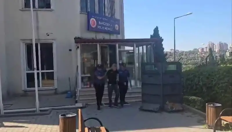 Başakşehir'de Şok Edici Kadın Cinayeti: Toplumda Cinsiyet Şiddeti Tartışmaları Yeniden Alevlendi