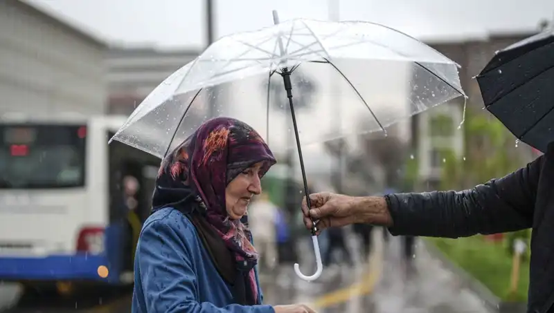Yurt Genelinde Bugün Hava Durumu: Gök Gürültülü Sağanak Yağışlar Kapıda!