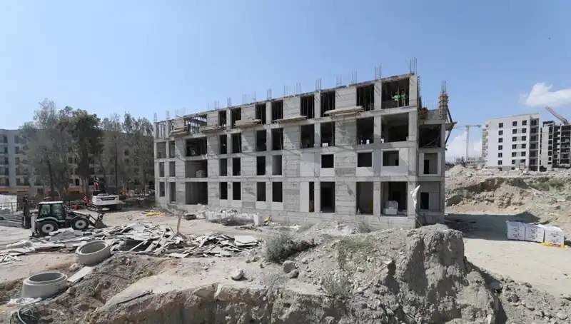 Defne’de Jandarma Hizmet Binaları Hızla Yükseliyor, Vatandaşların Güvenliği Artıyor
