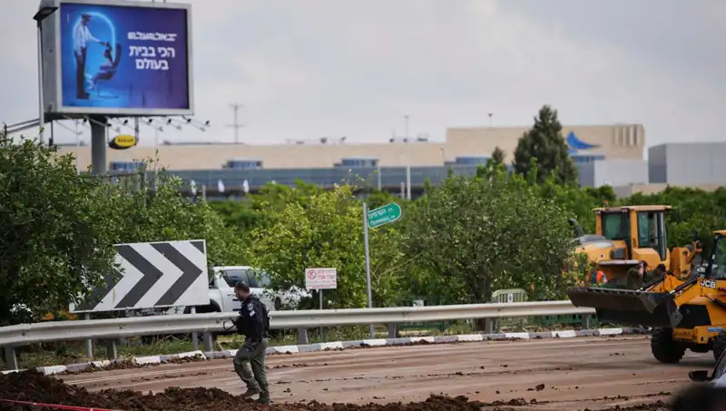 Husiler, İsrail Havalimanı’nı Balistik Füze İle Hedef Aldı