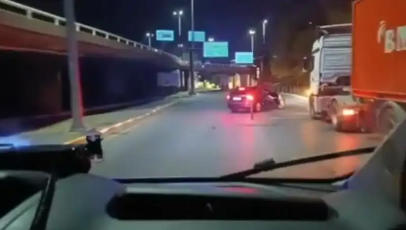 İstanbul'da Kaçakçılık Operasyonunda Rekor Miktarda Ürün Ele Geçirildi!
