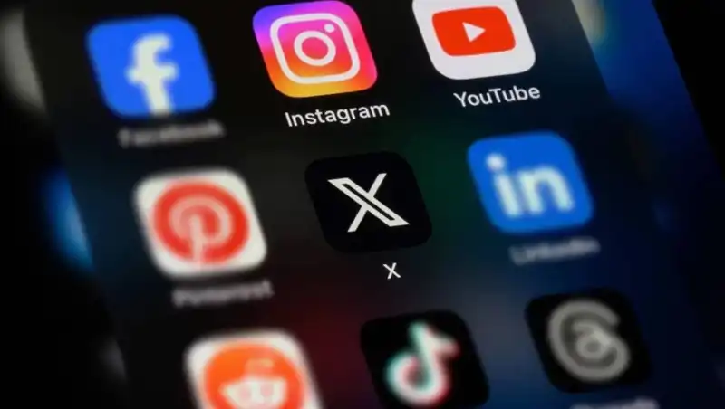 Sosyal Medya Kısıtlamaları: Whatsapp, Instagram ve Diğerleri Ne Durumda?