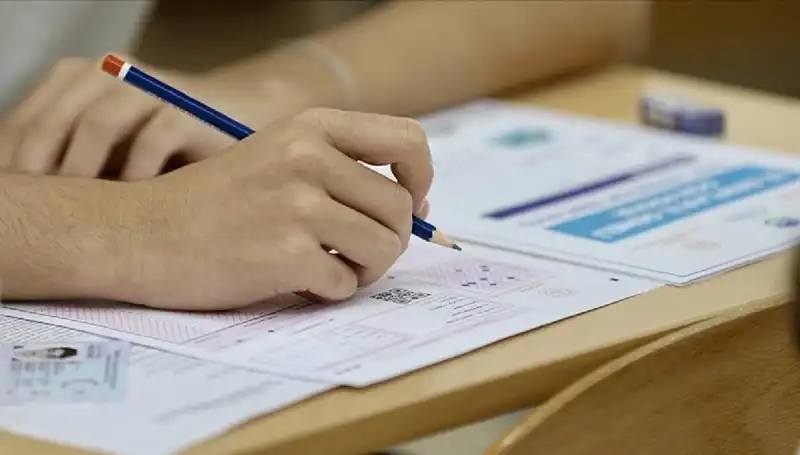 Nizip, YKS 2023'te Türkiye Şampiyonu Çıkardı: Zaferin Hikayesi