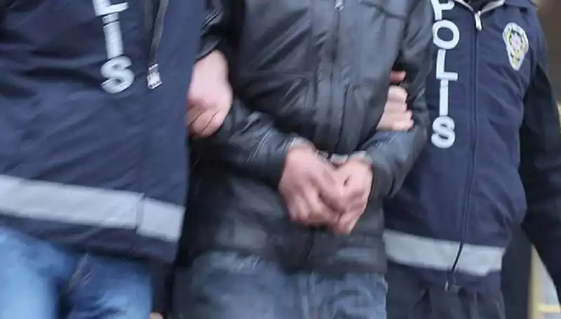 Osmaniye'de Uyuşturucu Operasyonu: 7 Şahıs Tutuklandı, İlçede Huzur Sağlandı