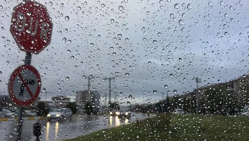 Meteoroloji’den 20 İl İçin Korkutan Uyarı: Sıcaklık ve Sağanak Değişimi!