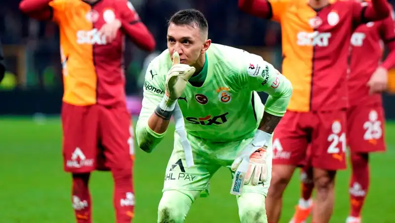 Muslera'nın Yerine Gelecek İsim Kim Olacak? Transfer Gelişmeleri